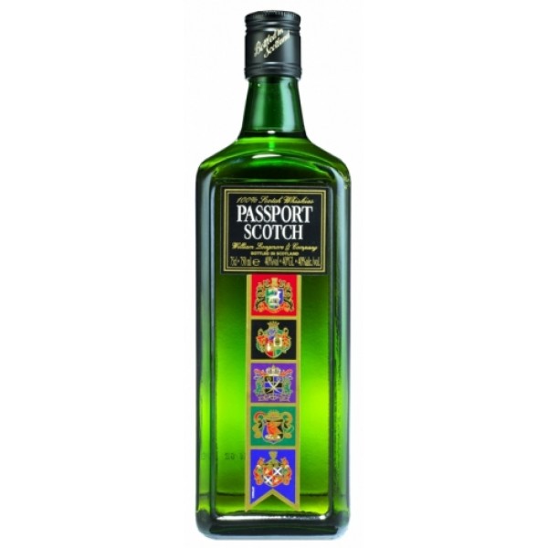 УИСКИ ПАСПОРТ 0.7Л